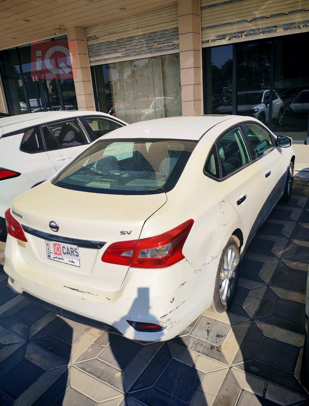 نيسان سنترا